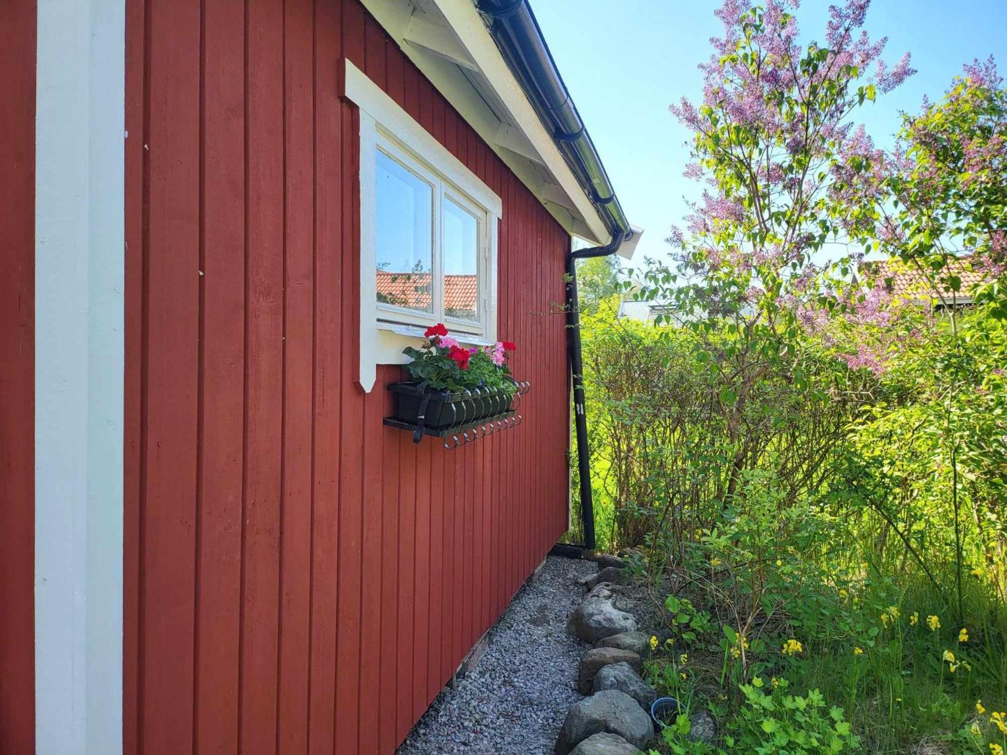 Minihus Med Stor Traedgardstomt Naera Golf Och Hav Villa Trosa Dış mekan fotoğraf